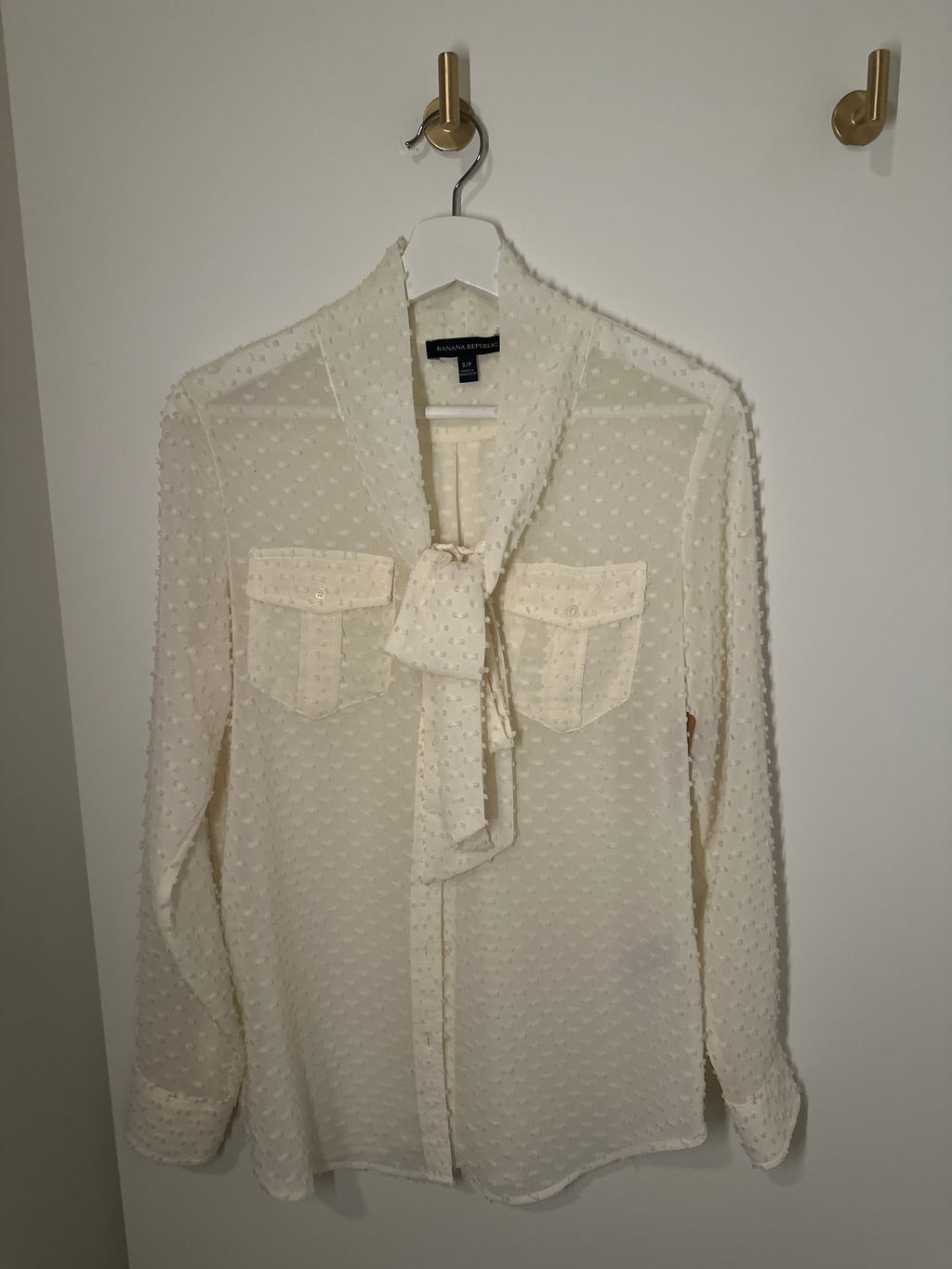 Cream Banana Republic Swiss Dot Tie Collar Blouse