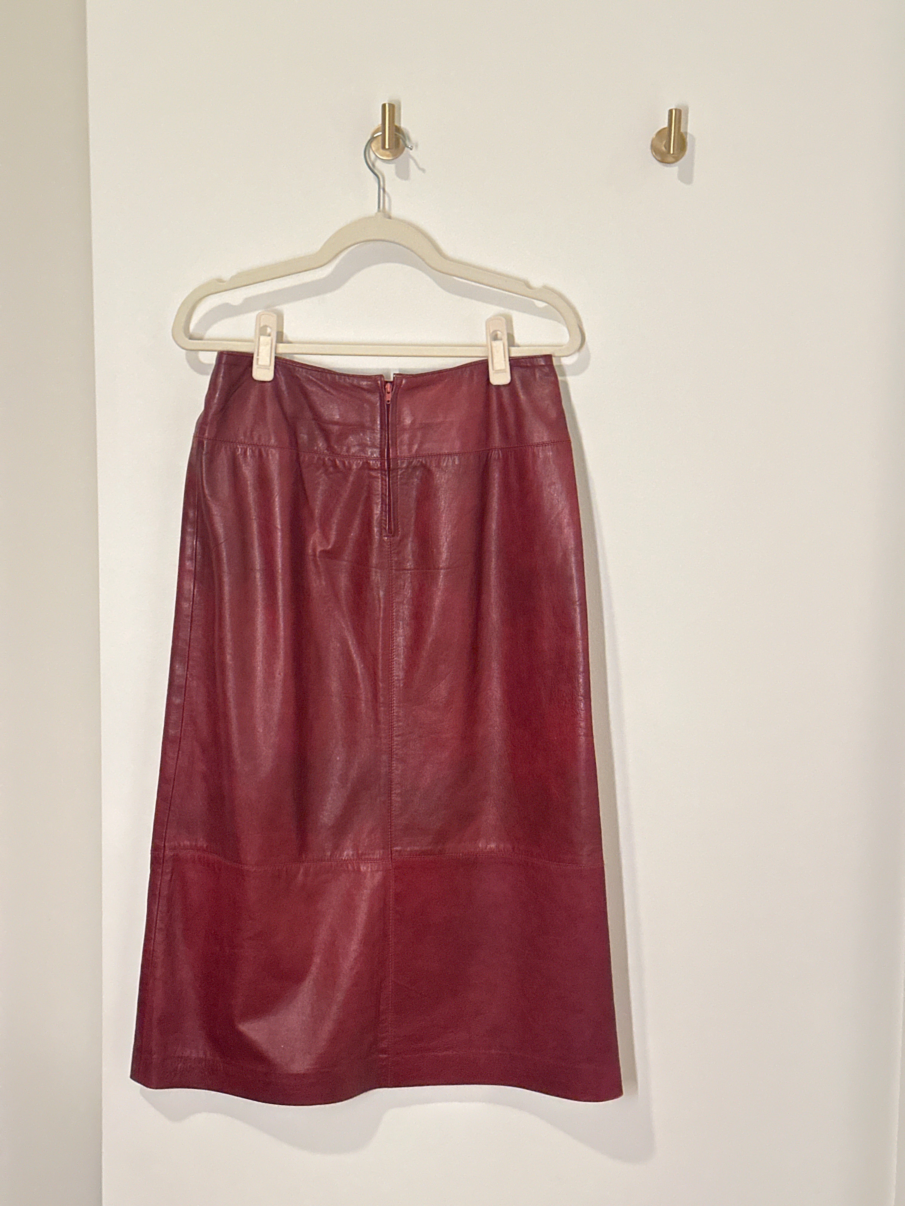 PIEL A-Line Wine Coloured Leather Mid Length Skirt