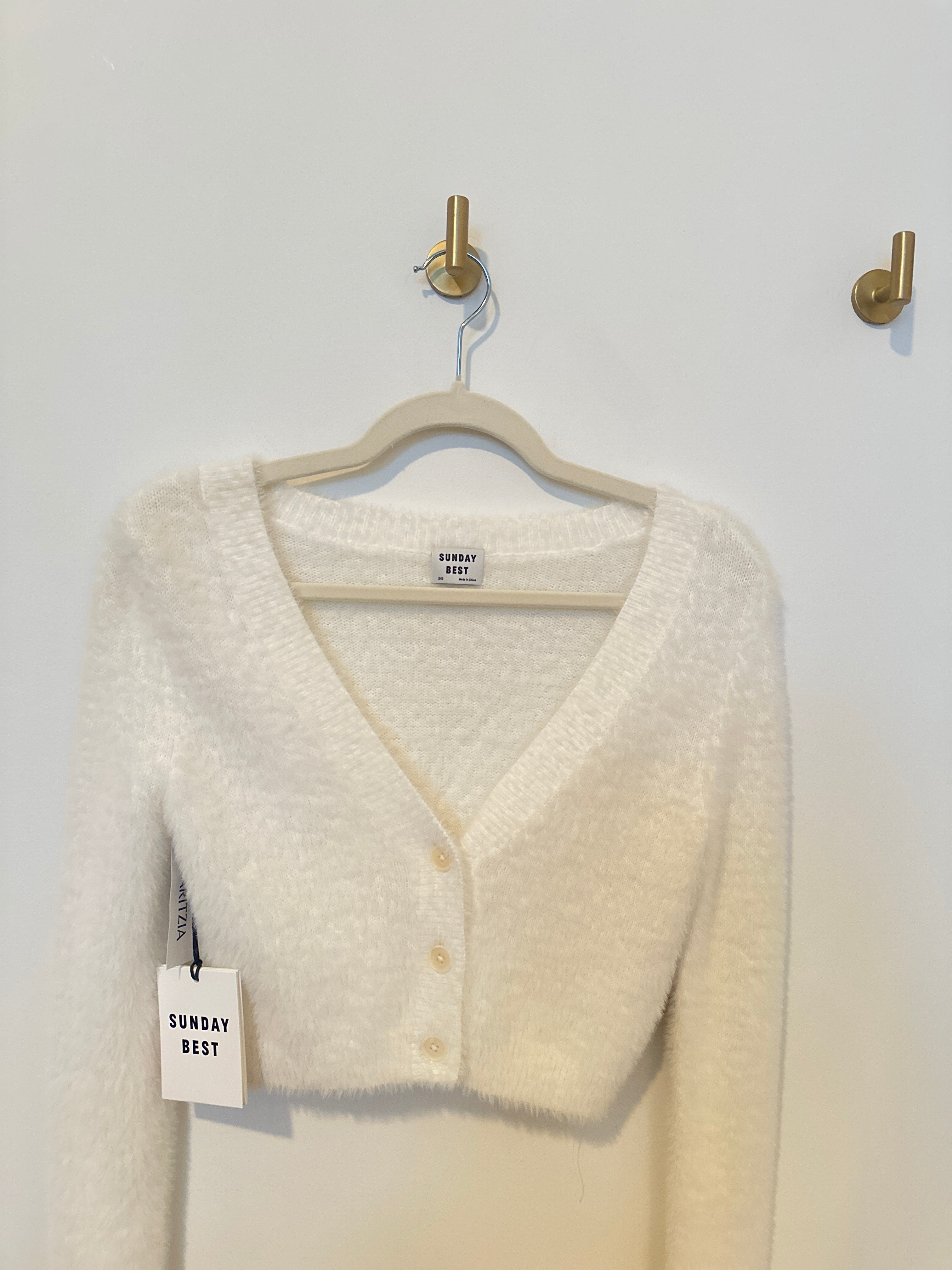 SUNDAY BEST L/S WHITE FUZZY CROP CARDI XXS