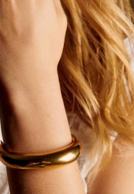 Jewelry Editorial Hinge Bracelets 14K Gold PVD- Recycled : Yellow Gold / Breeze