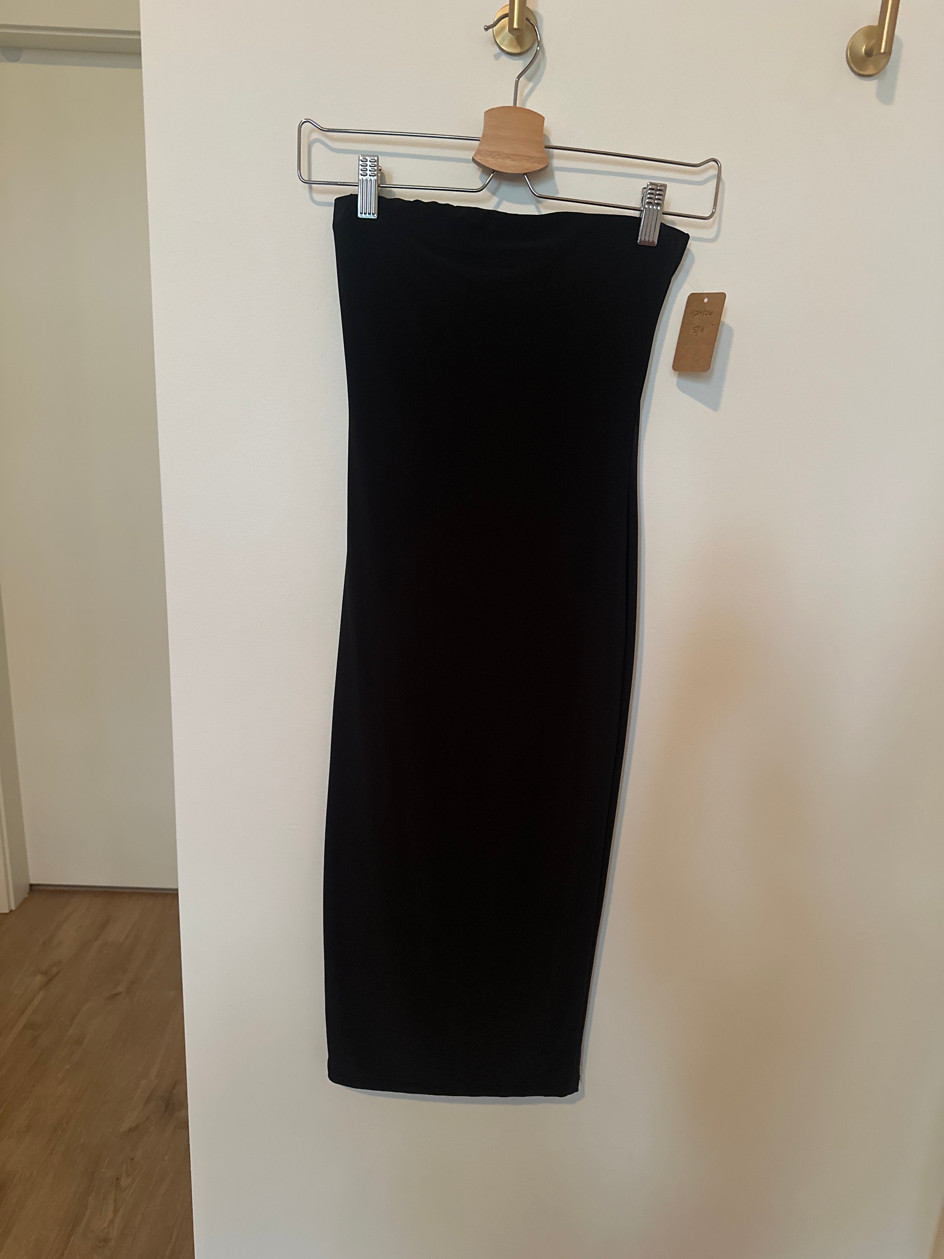 Black Body Con Pencil Skirt/Dress