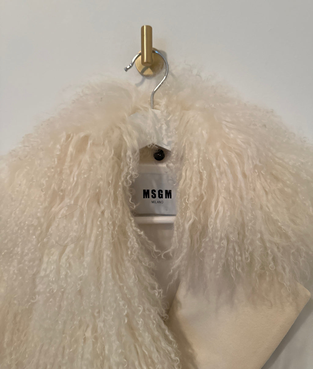 MSGM Cream Winter Quilted Wool Coat with Detachable Furry Stole Medium