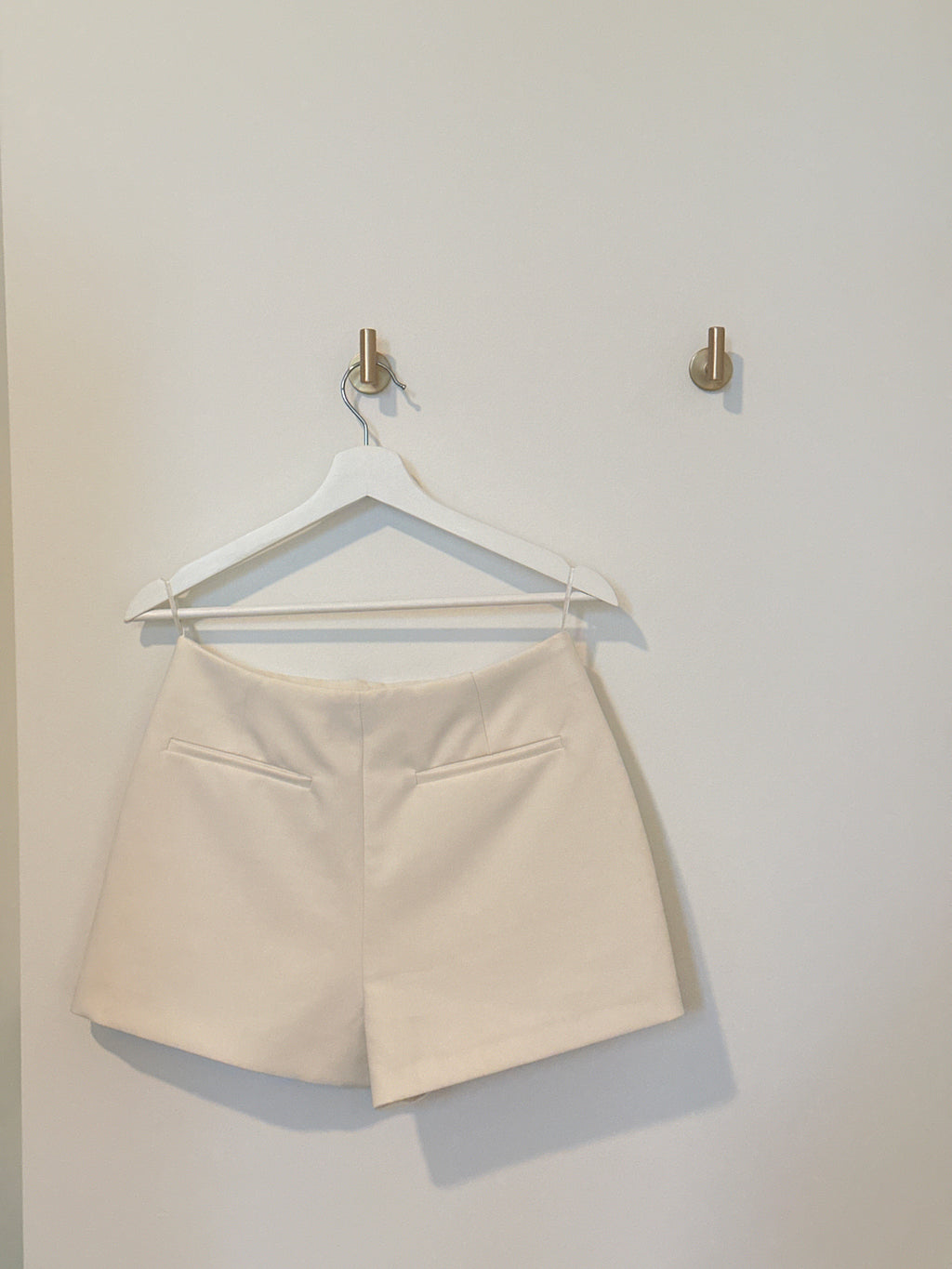ZARA Oyster White Skort