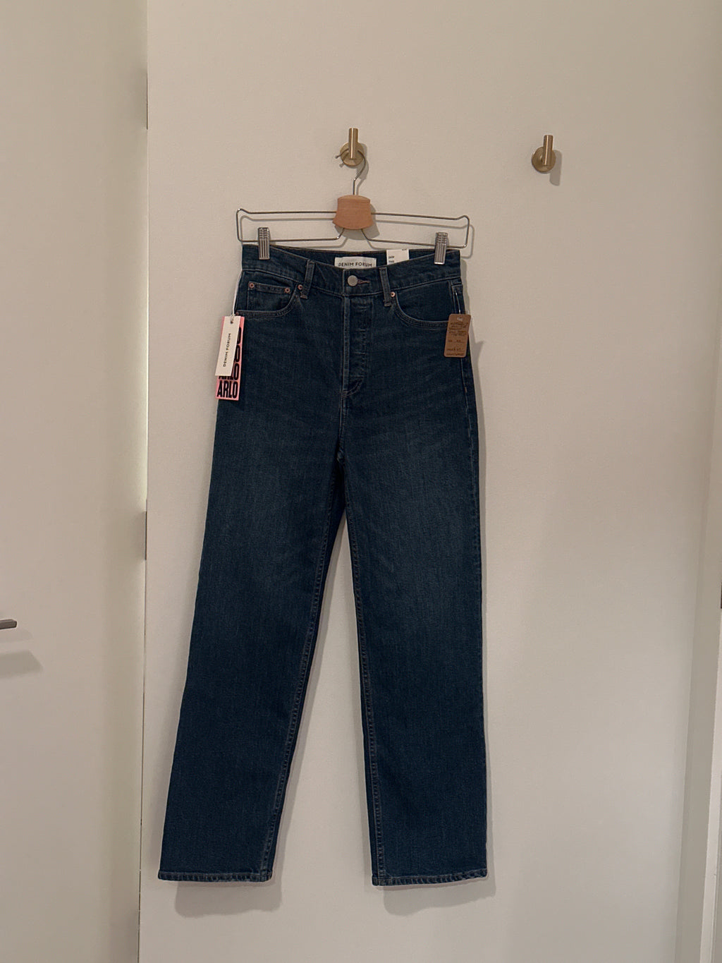 DENIM FORUM DENIM HIGH RISE STRAIGHT 'THE ARLO' SIZE 26