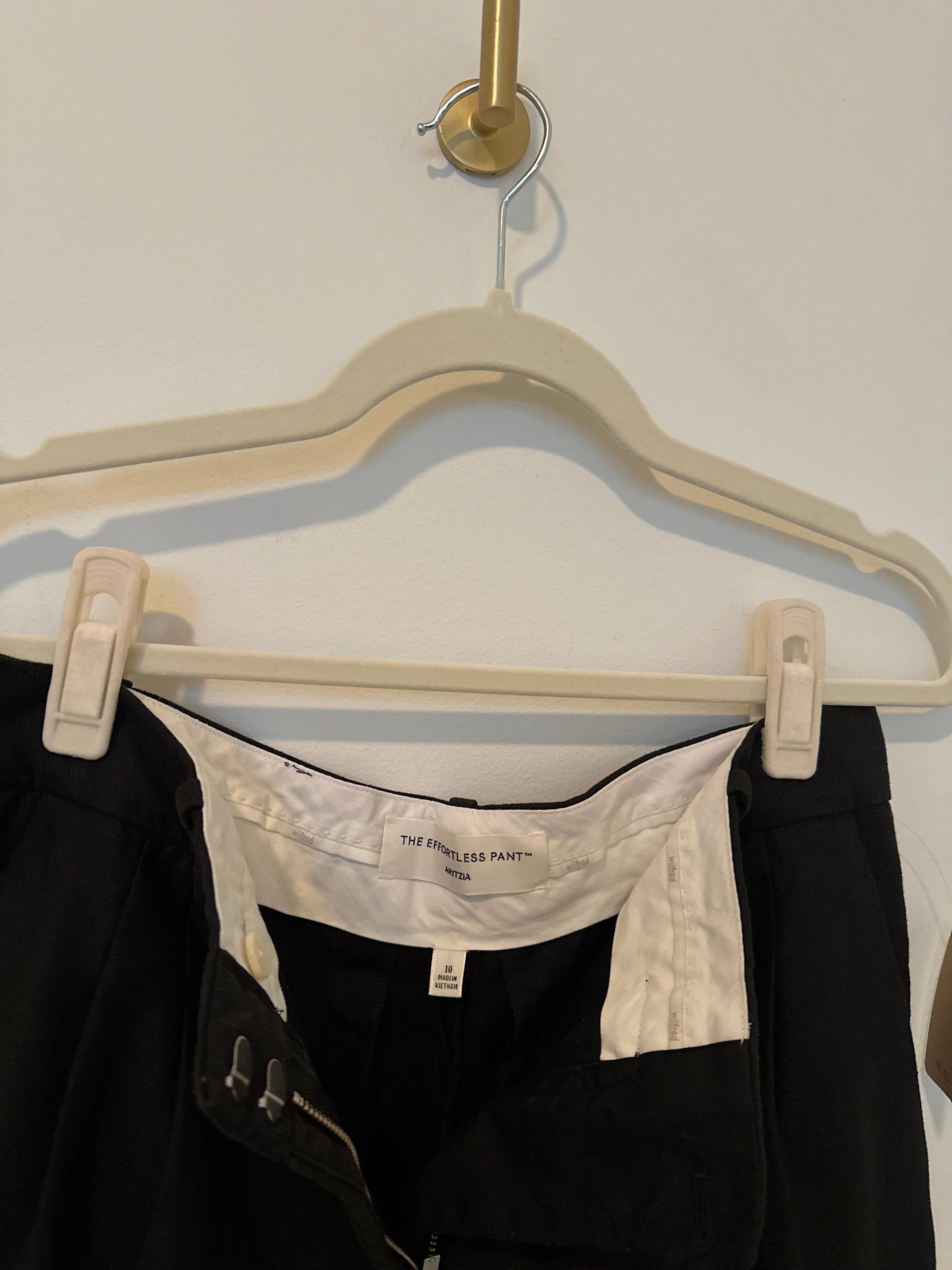 ARITZIA The Effortless Pant 10