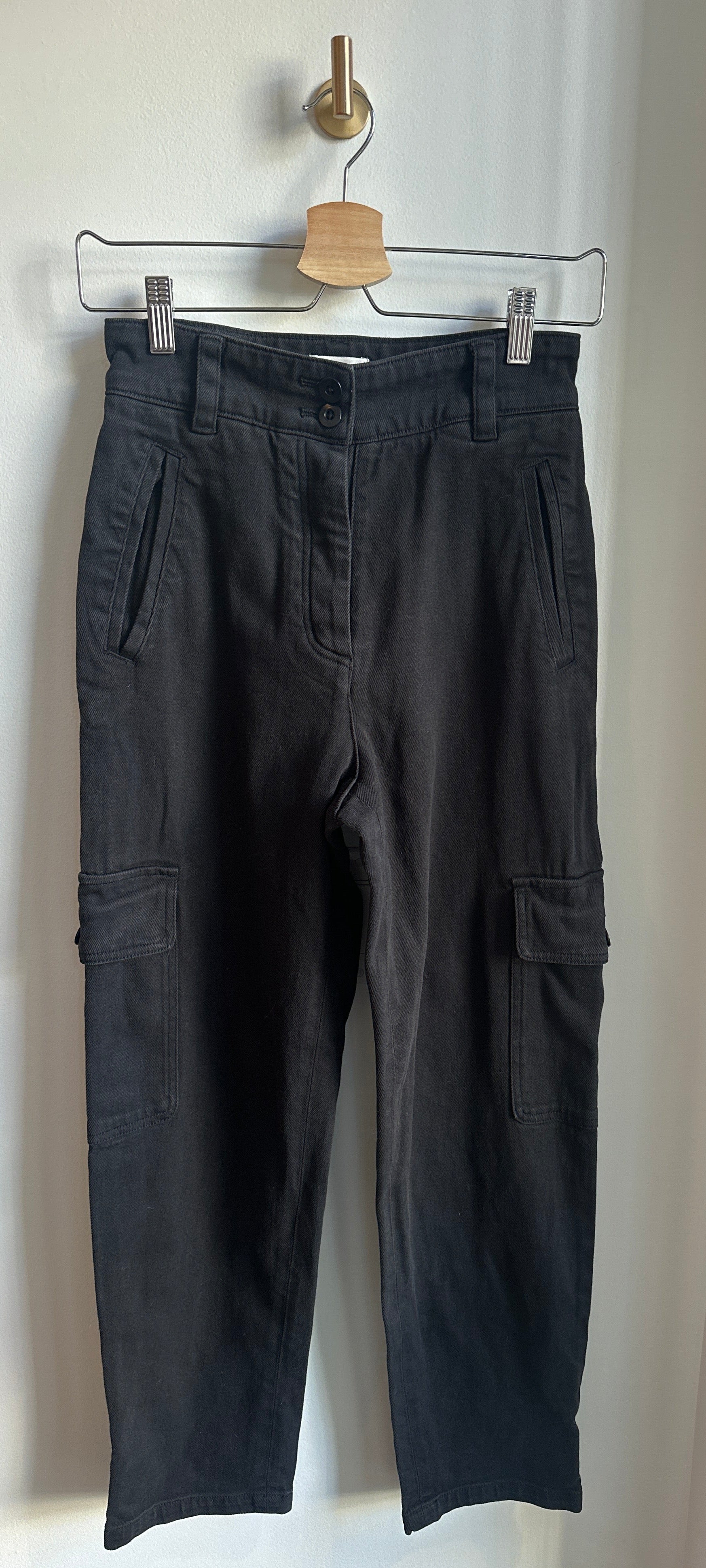 Wilfred Free Modern Cargo Size 2