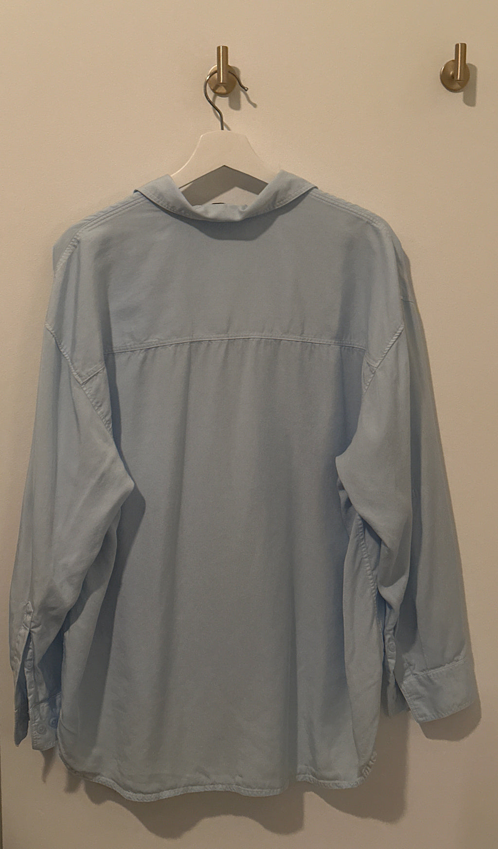 BABATON ‘Archive’ Long Sleeved Button-Up Shirt Tail Style