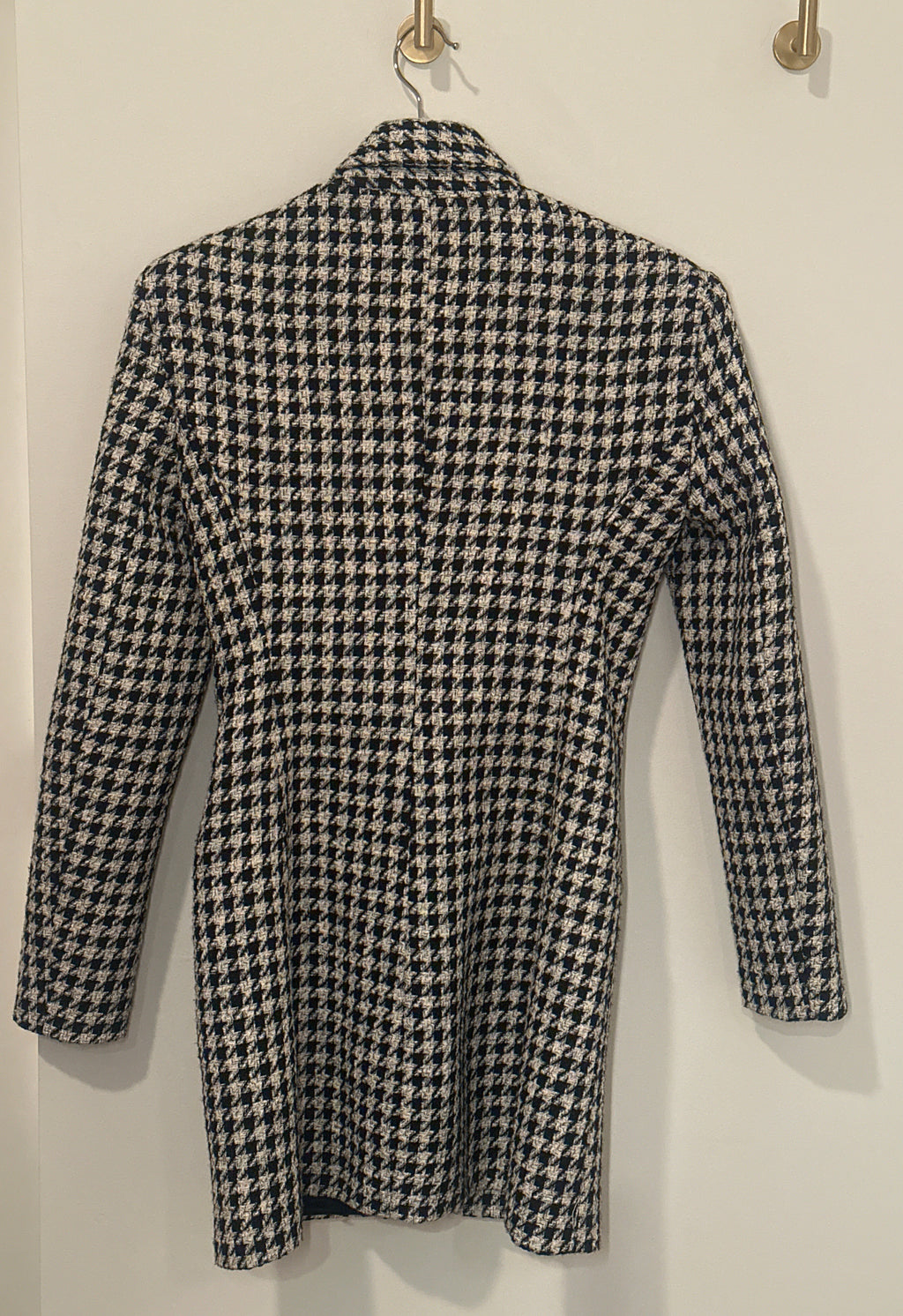 ZARA Long Sleeved Blazer Dress Black and White Houndstooth Medium