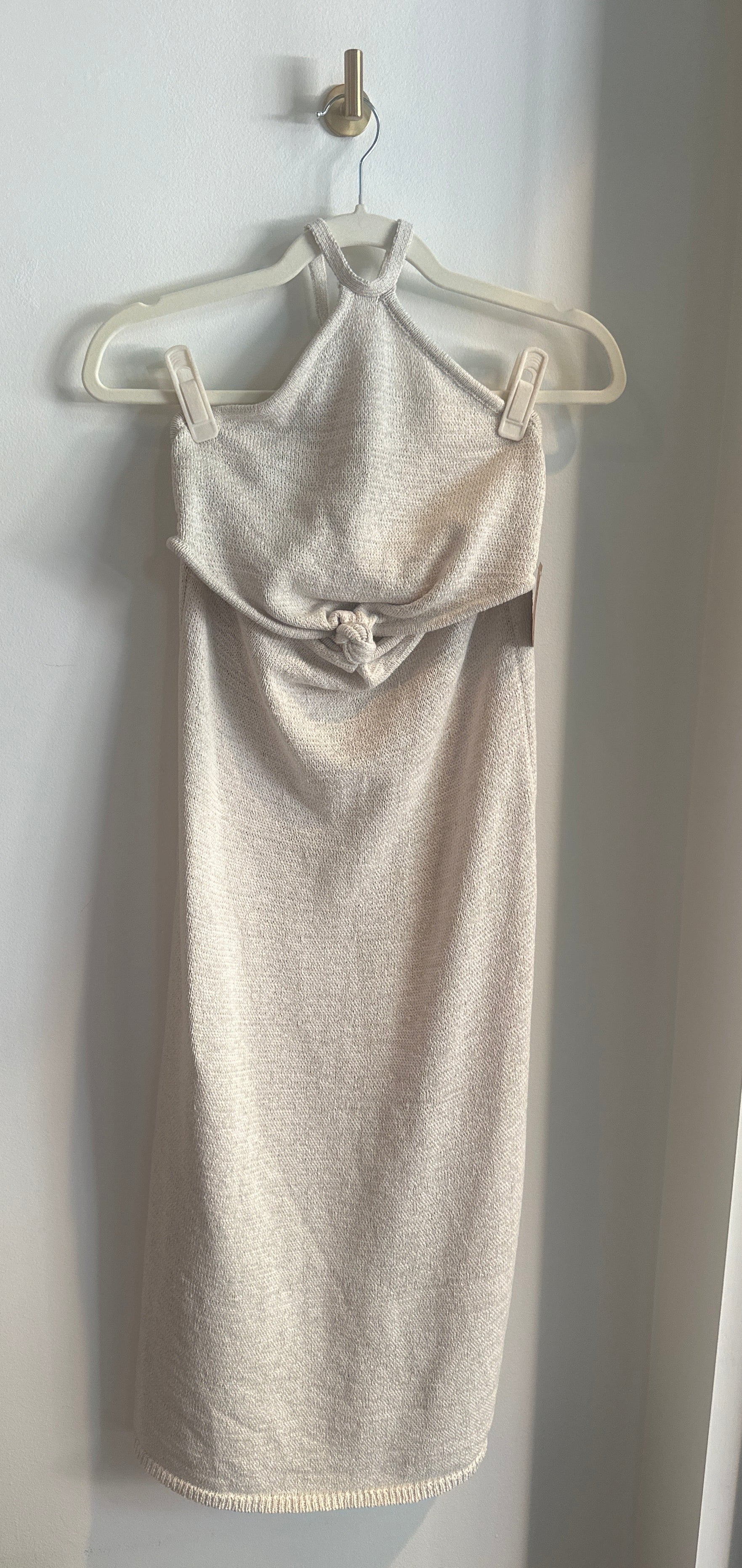 Cult Gaia Cameron Knit Knot Dress
Colour: Oat | Size Medium