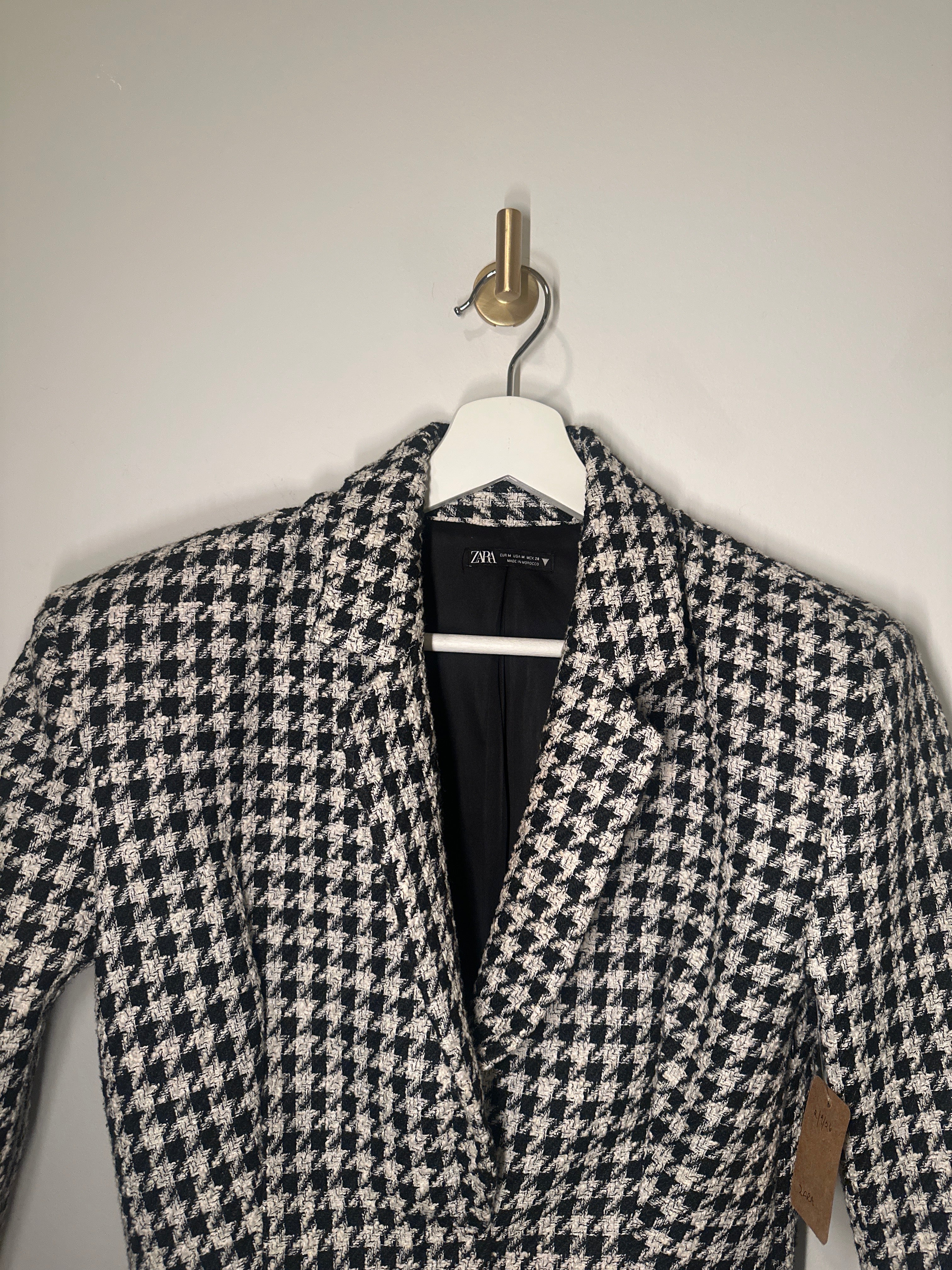 ZARA Long Sleeved Blazer Dress Black and White Houndstooth Medium