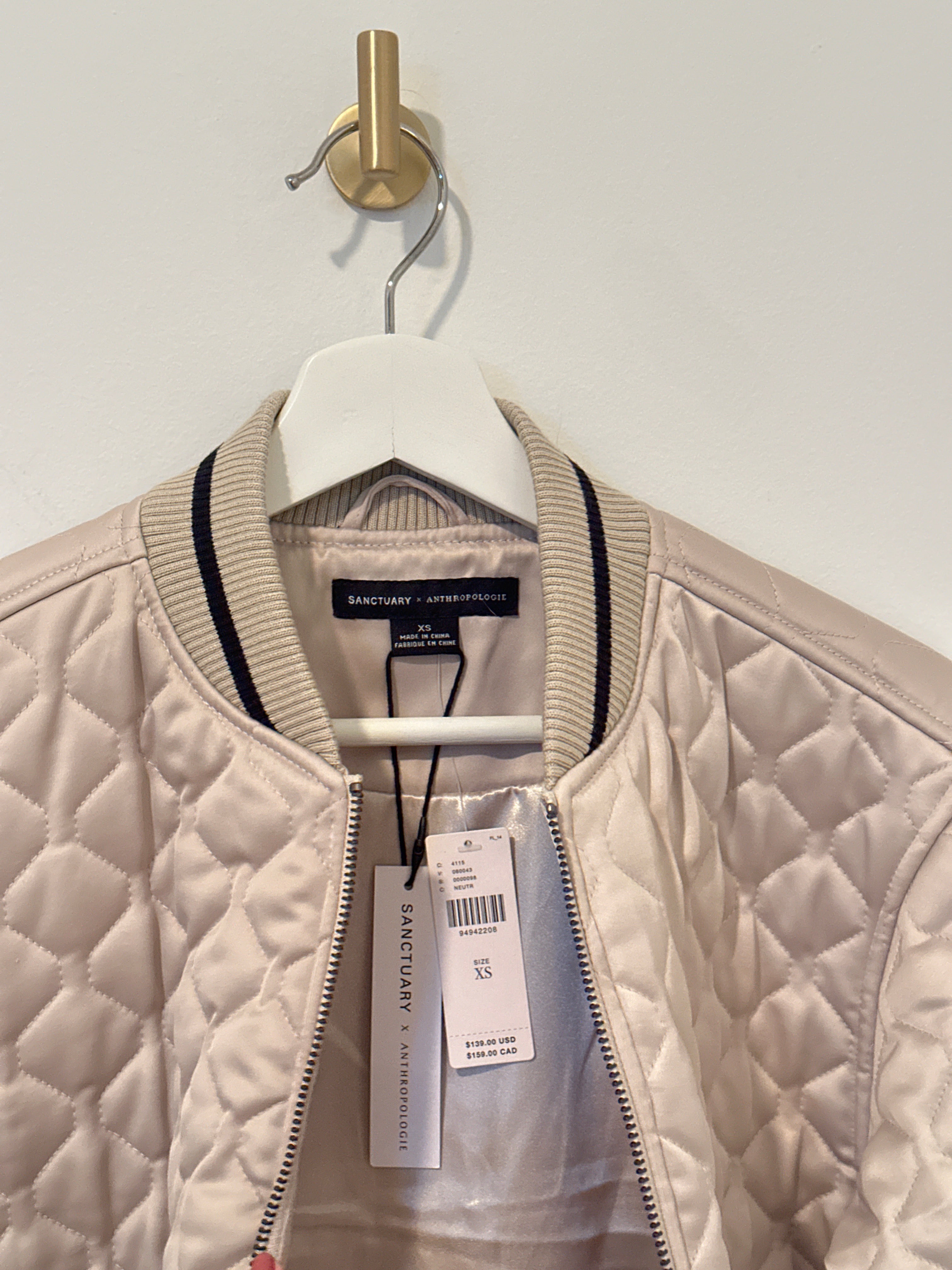 SANCTUARY by ANTHROPOLOGY OVERSIZED QUILTED BOMBER CHAMPAGNE w/ BLACK PIPING XS