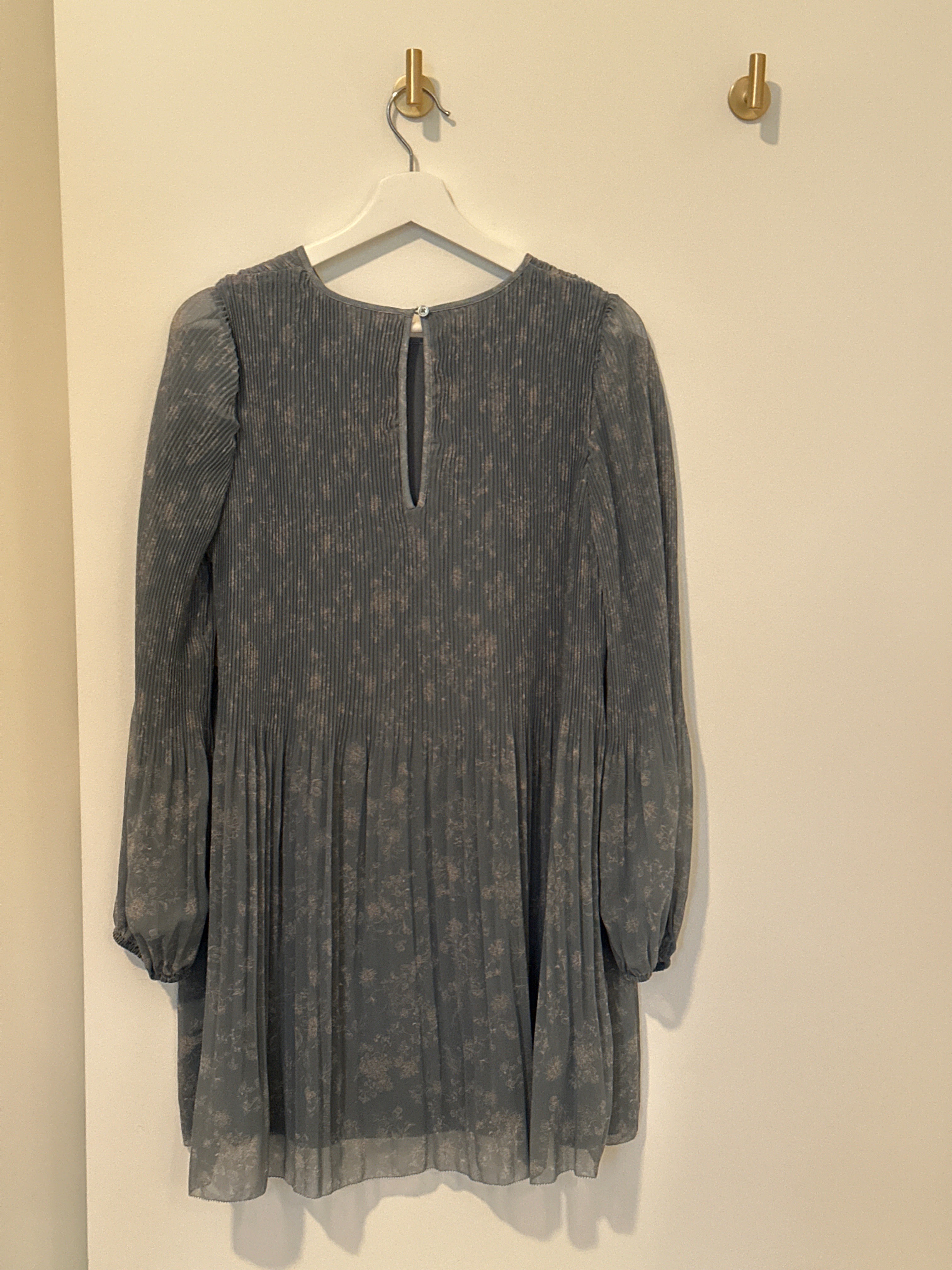 wilfred Accordion Pleat Long Sleeved Dress