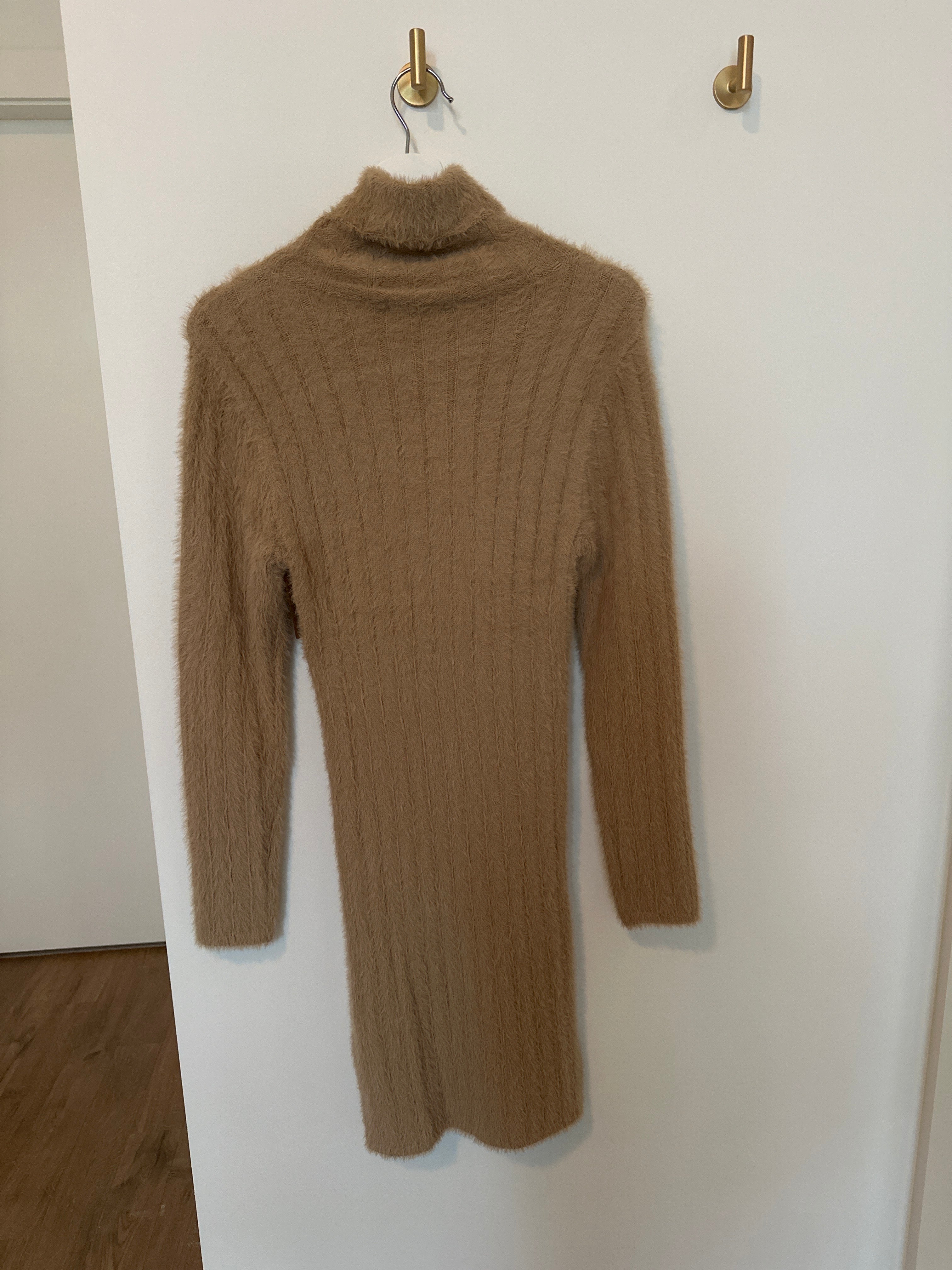 JLUX LABEL Ribbed Sweater Dress