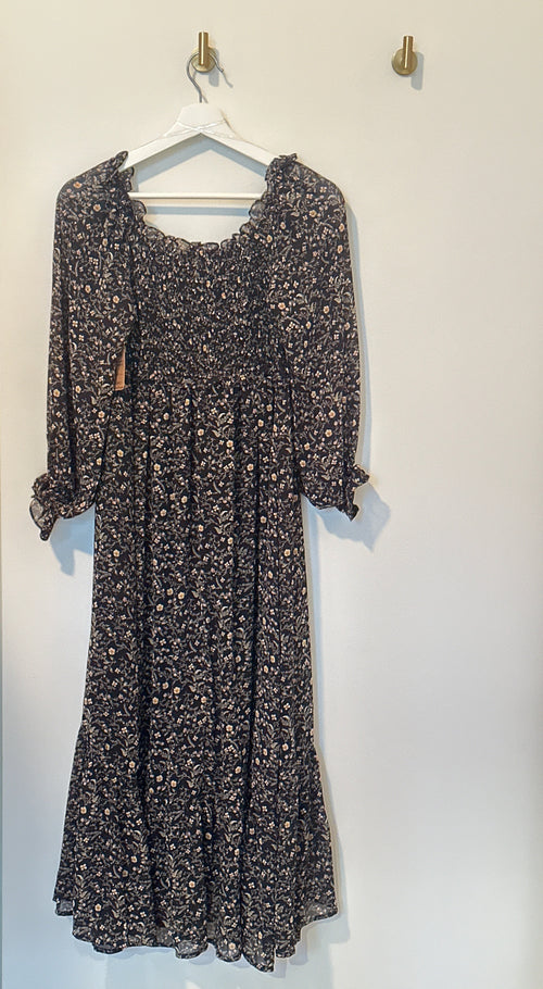 &merci Bohemian Style Flounced Bottom Full Length Dress