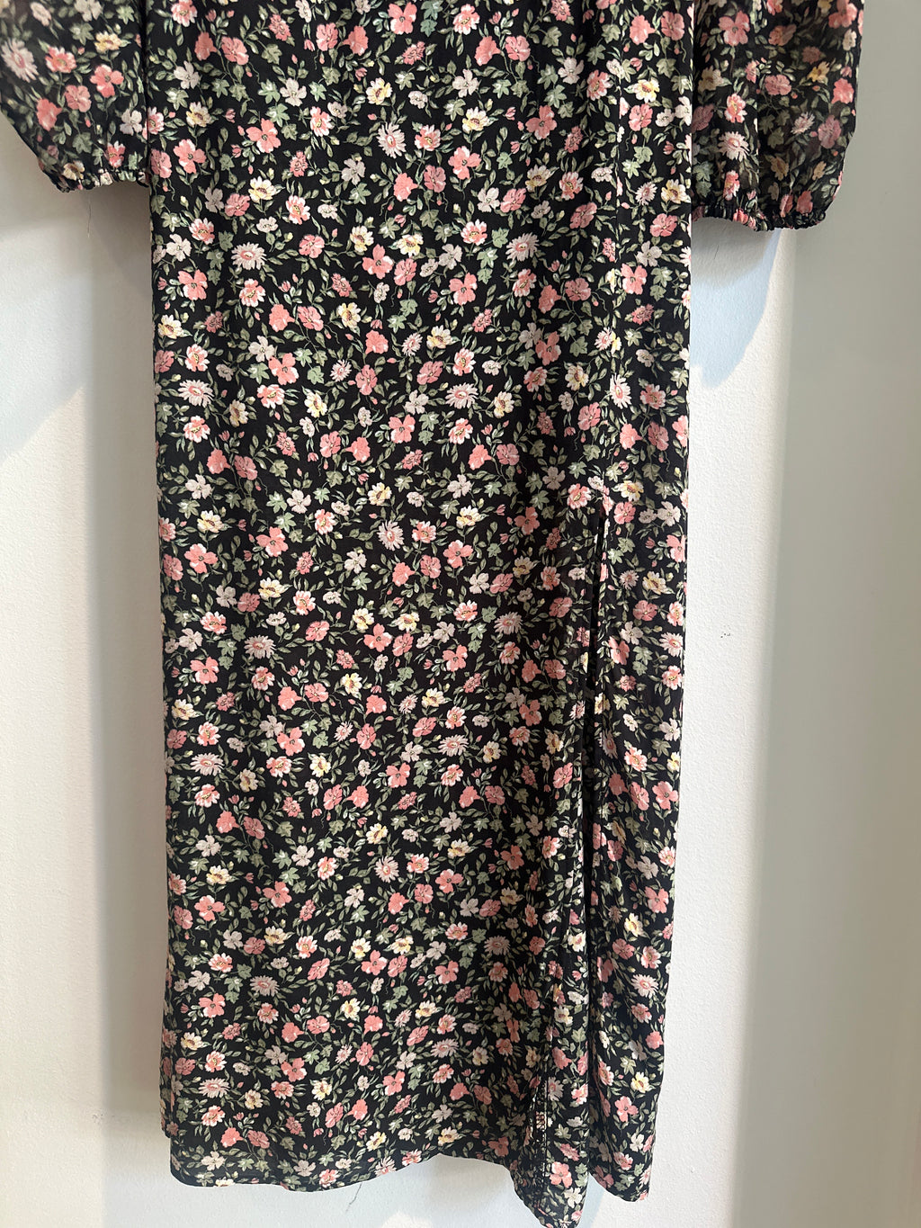 Zara Floral Off-the-Shoulder Smocked Midi Dress | Size Small