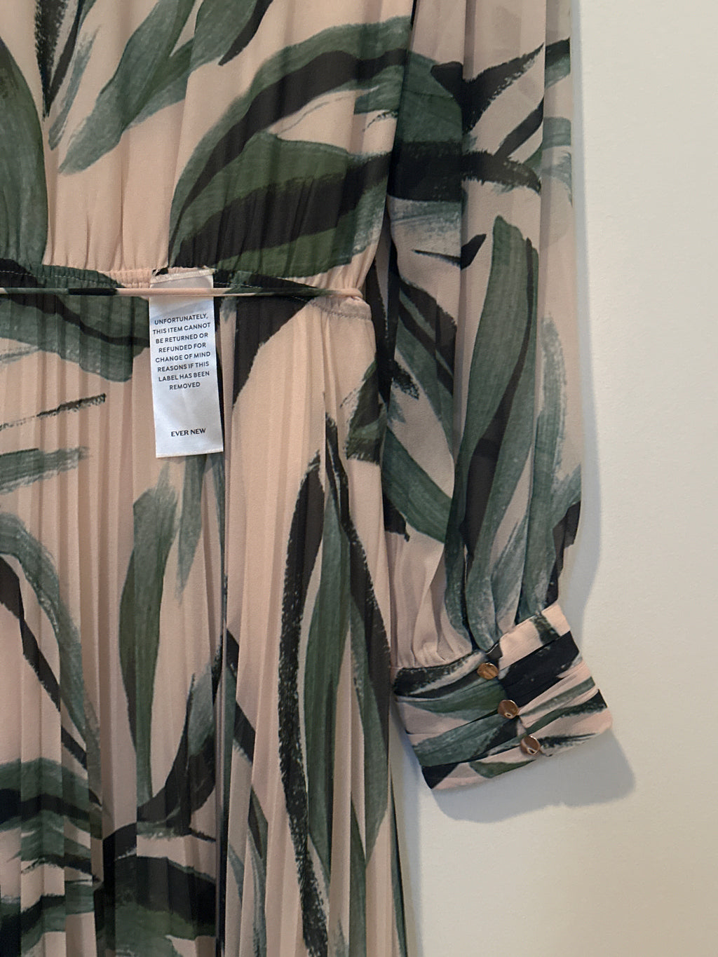 EVER NEW Accordion Pleat Long Sleeved Dress