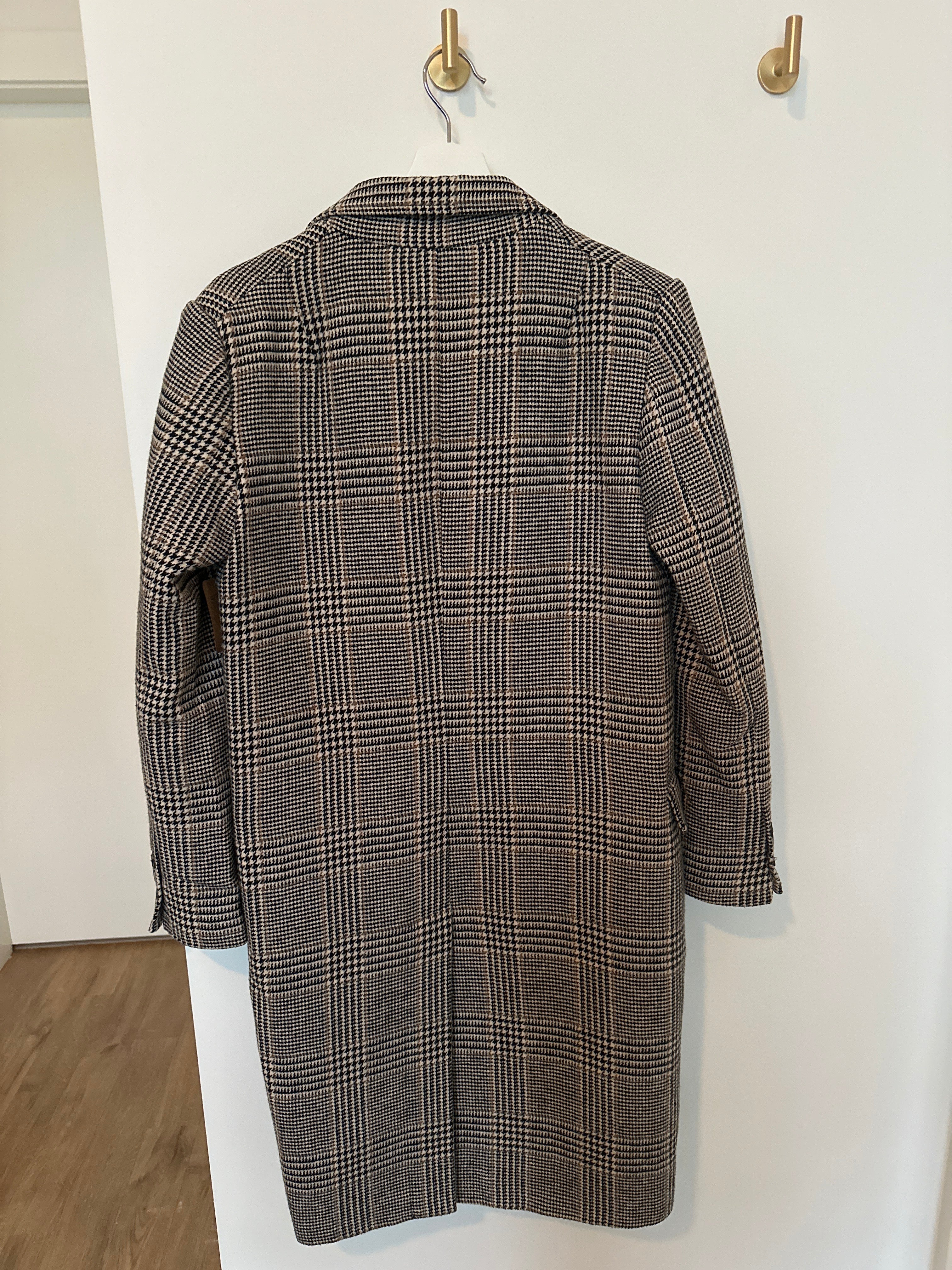 ASTR THE LABEL Double Breasted Houndstooth Coat