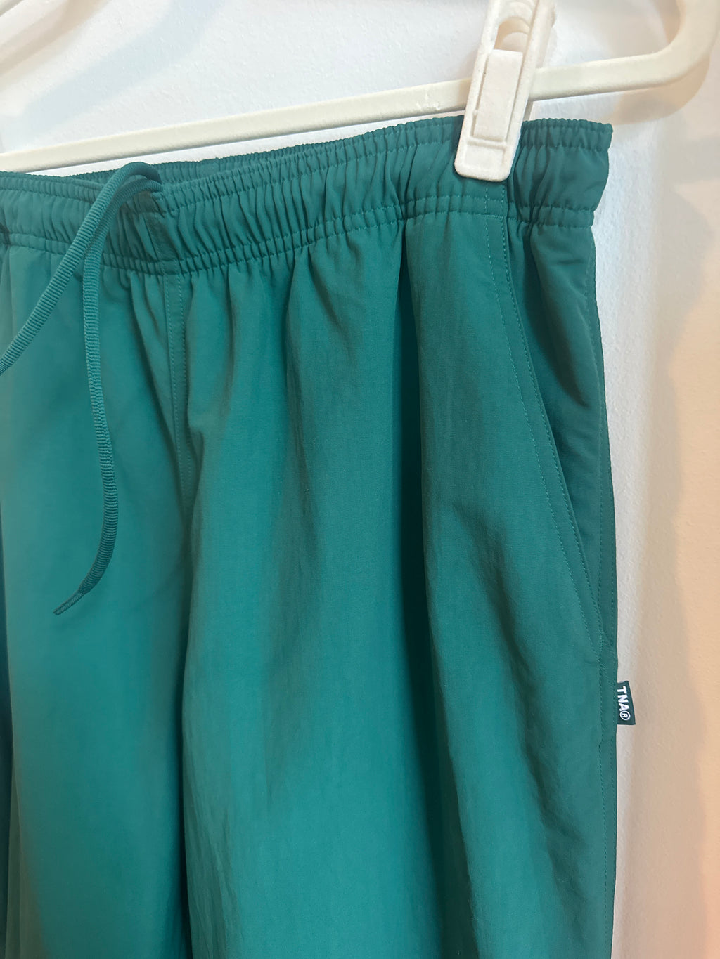 TNA (Aritzia) Emerald Green Track Pants – Size S
