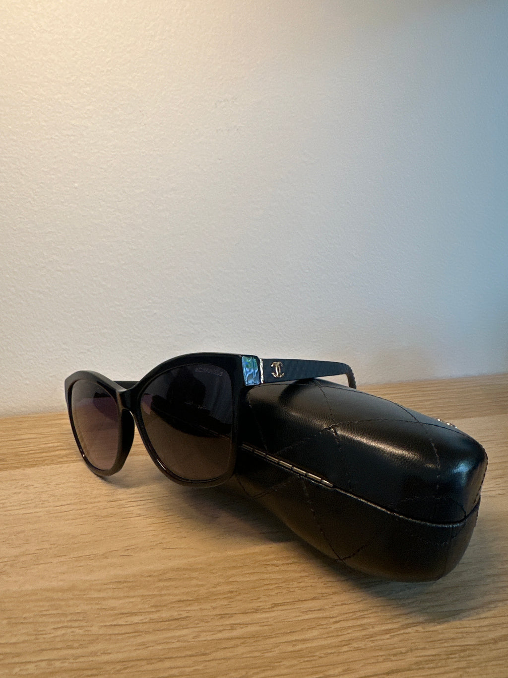 CHANEL Quilted Arm Cat-Eye Sunglasses + Case 5330 c.501/S8