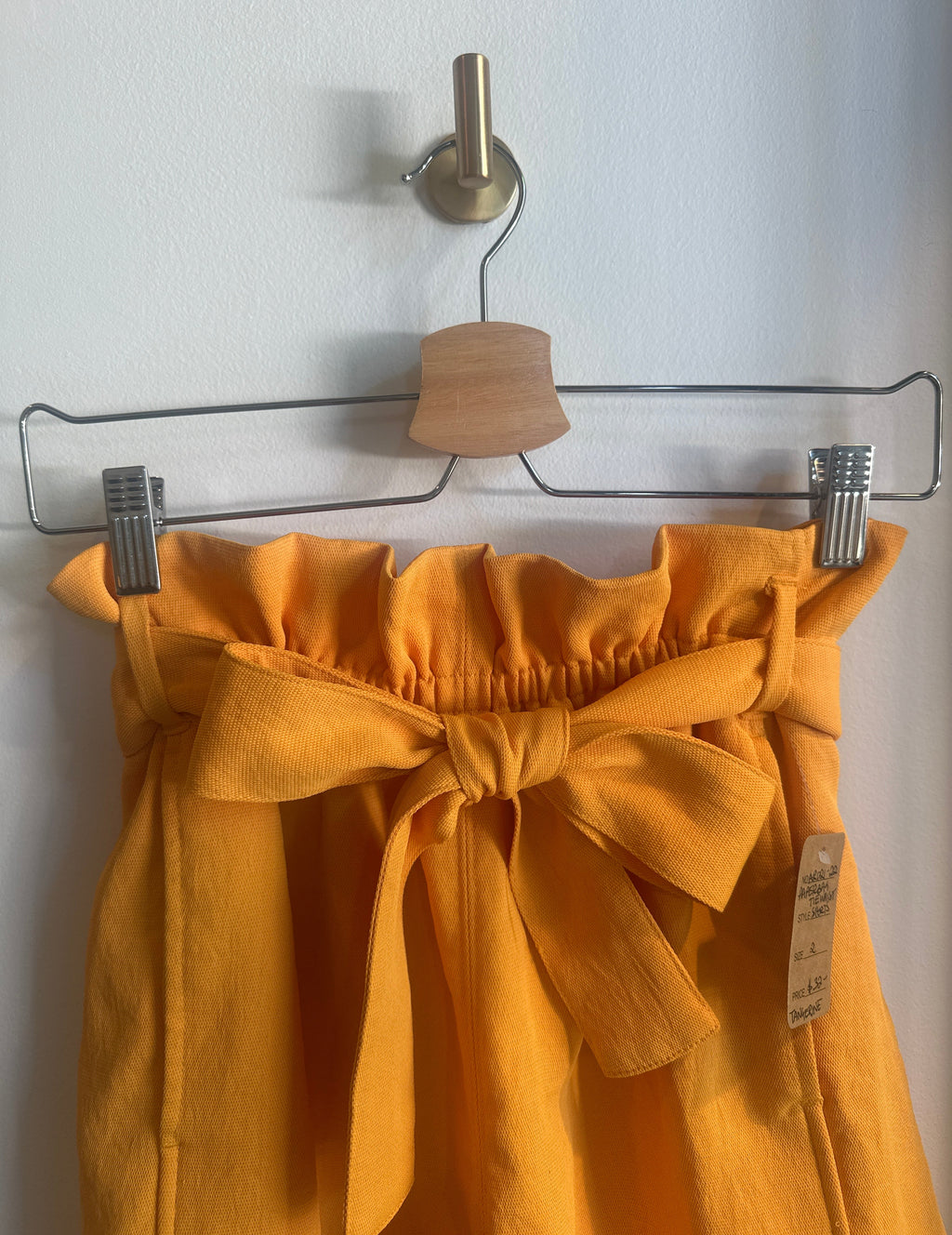 Wilfred Paperbag Crepette™ Tie Waist Shorts | Size 2