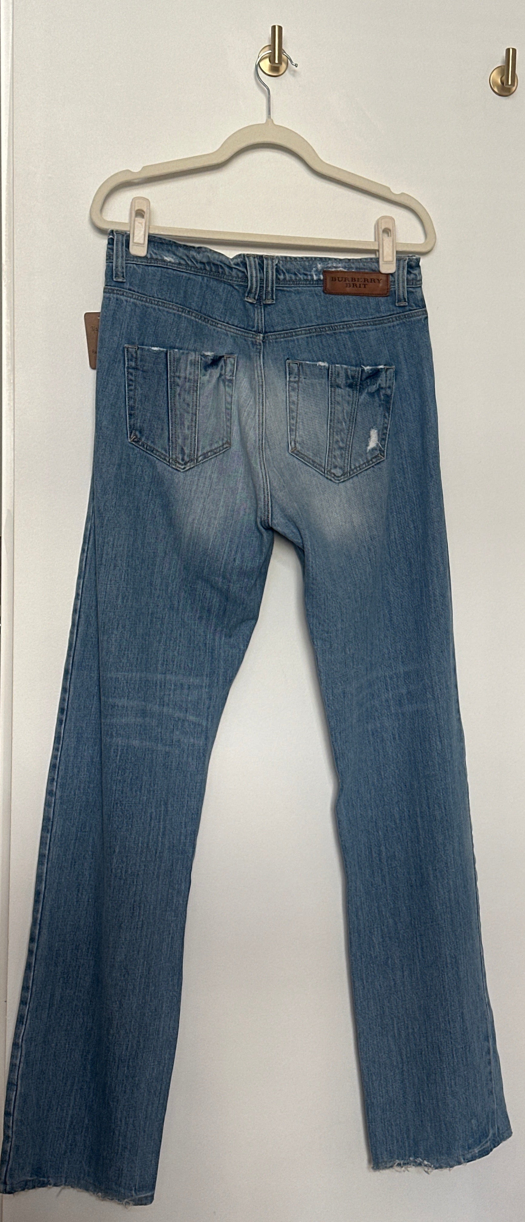 Burberry Brit Vintage Light Wash Bootcut Jeans – Size 32