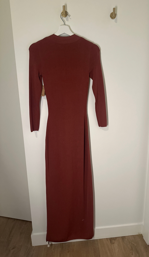 BABATON Body Con Fine Ribbed Knit Dress