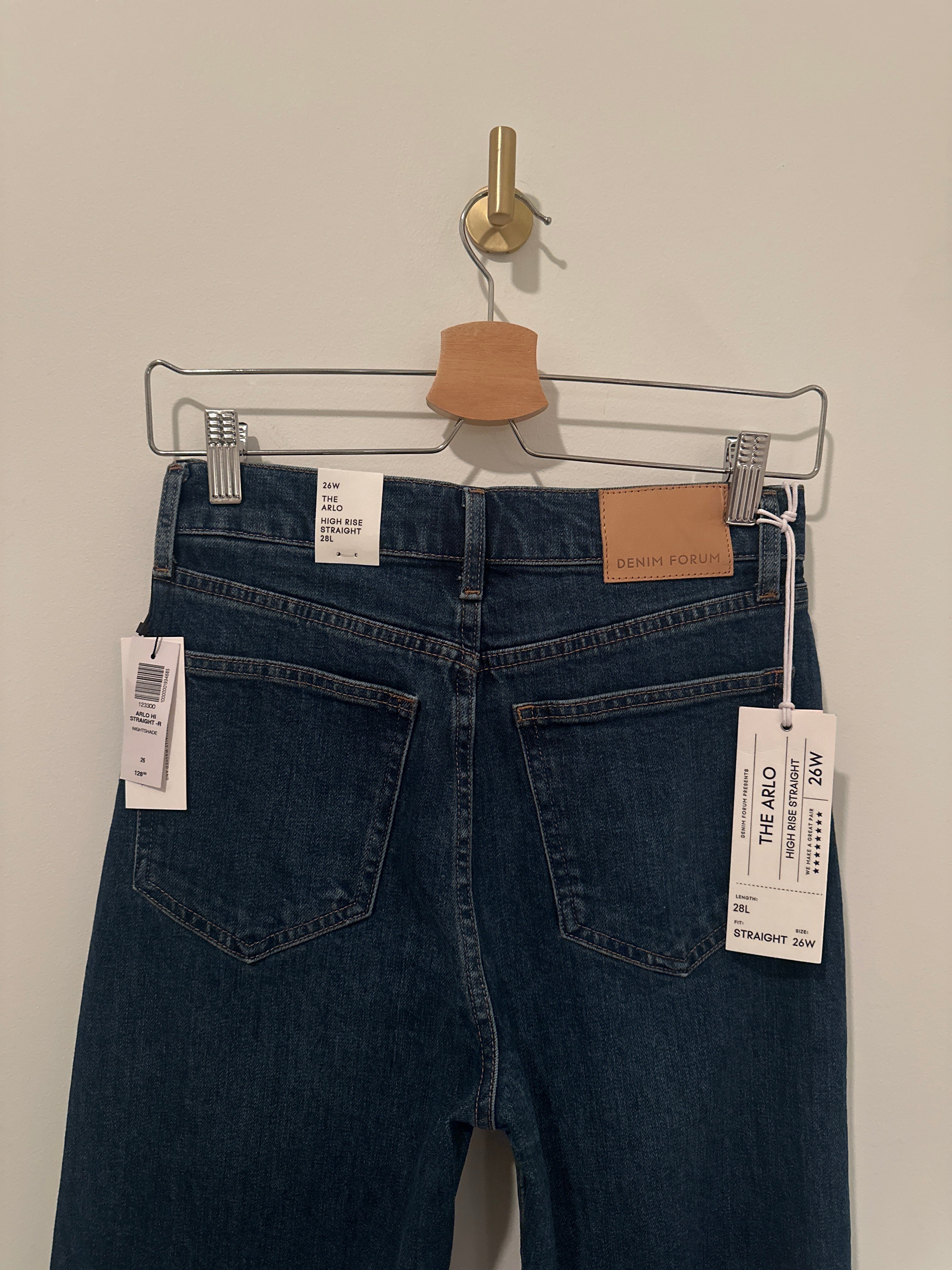 DENIM FORUM DENIM HIGH RISE STRAIGHT 'THE ARLO' SIZE 26