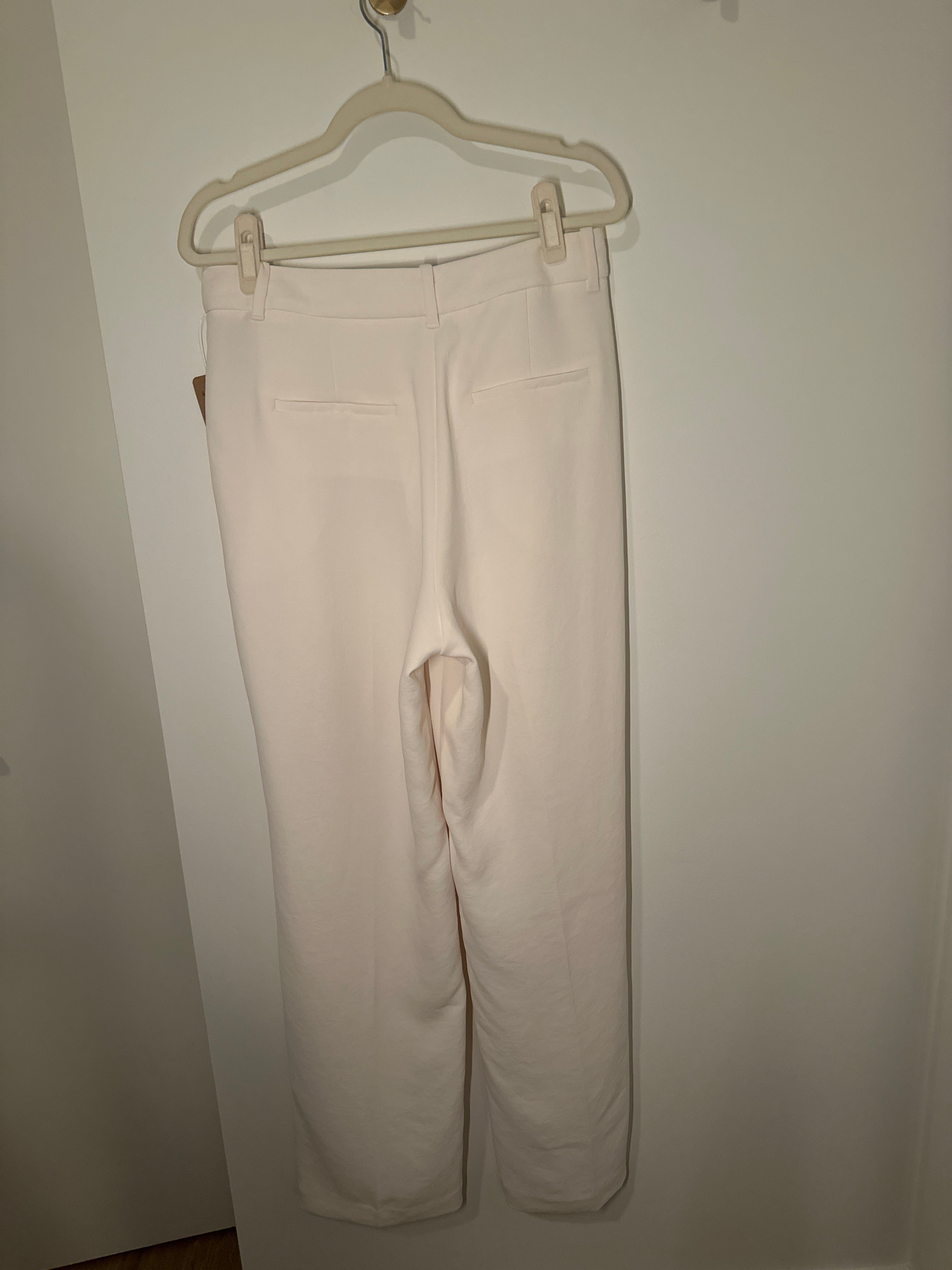 ARITZIA The Effortless Pant in Birch